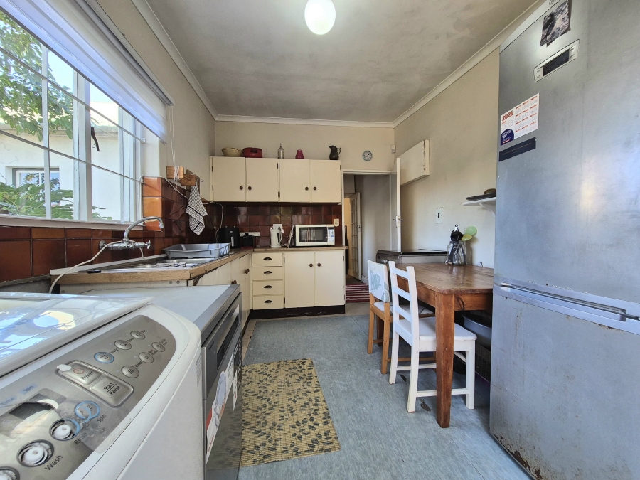 3 Bedroom Property for Sale in Wynberg Upper Western Cape